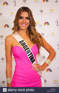 miami-fl-january-20-miss-argentina-valentina-ferrer-valentina-ferrer-KM3BPH.thumb.jpg.2850e6b1f846a0092e058dae2b928404.jpg