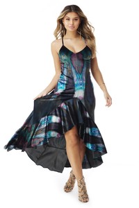 nephele_am774-17u_tea_front.jpg
