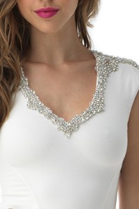 p604rx-devin-front-wht_1_4.jpg