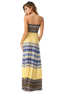phillipa_y744-gw_yellow_back_1.jpg