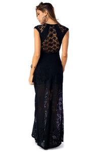 philomena_y745-rx_black_back_2.jpg