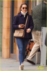 pippa-middleton-gym-april-2018-london-04.jpg