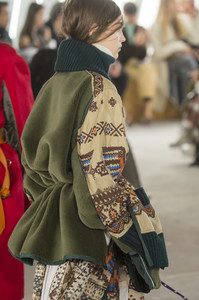 sacai-clp-rf18-0220.thumb.jpg.fad16af1c18488ab30265c8e8125d145.jpg