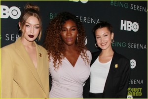 serena-williams-gets-tons-of-support-at-being-serena-premiere-02.JPG