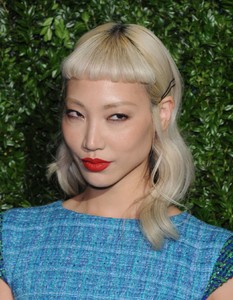 soo-joo-park-chanel-tribeca-2018-artists-dinner-in-nyc-3.jpg