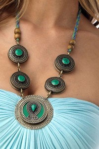 synnove_ac748-rx_skyblue_front-detail.jpg