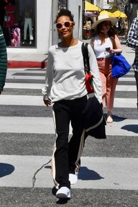 thandie-newton-street-style-shopping-in-beverly-hills-04-23-2018-0.jpg