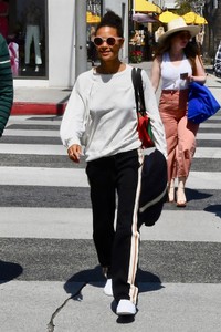 thandie-newton-street-style-shopping-in-beverly-hills-04-23-2018-1.jpg