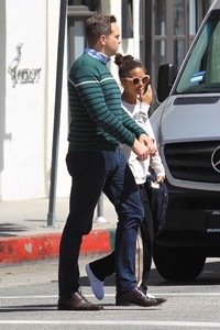 thandie-newton-street-style-shopping-in-beverly-hills-04-23-2018-5.jpg