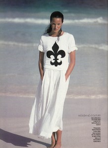 uk_elle_apr_1993_23.thumb.jpg.9c0b5a424e9946d0a9efde3b4dd1eed8.jpg
