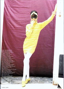 uk_vogue_aug_1990_4.thumb.jpg.45c315d8138df466455d0c0d36b97cea.jpg