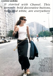 us_vogue_may_1989_9.thumb.jpg.cd9defc26d1fc4a6b4baafb392bea108.jpg