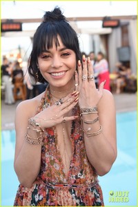 vanessa-hudgens-sinful-colors-launch-party-01.jpg