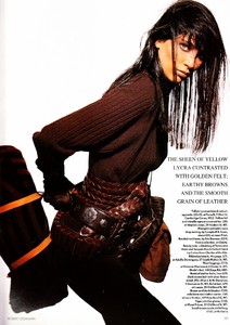 vogue_uk_aug_1989_42.thumb.jpg.57cf0d9b0c5b9b73fb6b224b275f83d9.jpg