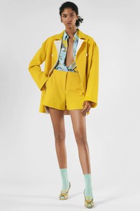 00011resort-2019-emilio-pucci.thumb.jpg.616e662cd3448152a81af348b4fb413b.jpg