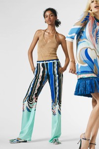 00013resort-2019-emilio-pucci.thumb.jpg.cccd5a1a00c1d3ca5d05211e6c73825a.jpg