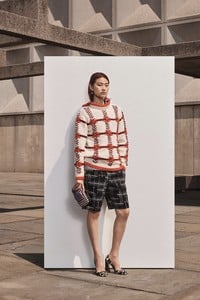 00018-bottega-veneta-vogue-pre-fall-2018-pr.thumb.jpg.71f6ecf674754bfabca4214bc5af32ef.jpg