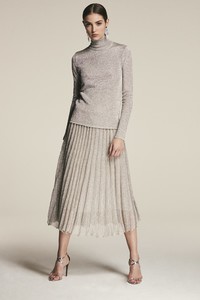 00021-ralph-lauren-vogue-pre-fall-2018-pr.thumb.jpg.45ab5ad2806bed09e6ff41a8465cfa03.jpg