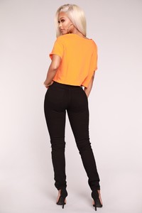 05-07-18_Studio_3GT2957_Orange0082.JPG