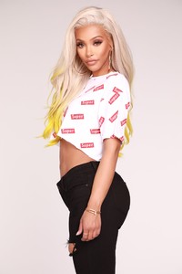 05-07-18_Studio_3RT682247_Whitecombo0095.JPG