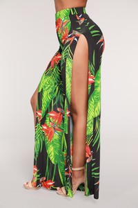 05-09-18_Studio_3FN30502_BlackGreen1333.jpg