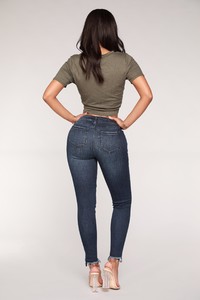 05-10-18_Studio_3Q190_Olive2187_579d7923-608a-41d0-9c37-65e49f1ef5a8.jpg