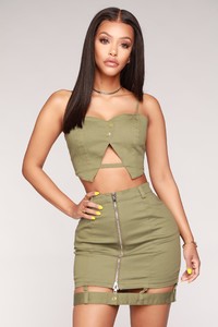 05-10-18_Studio_3TCNR0167_Olive2284.jpg