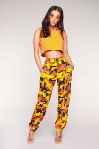 05-10-18_Studio_3_TWSS7207_Orange0259_CC_8eebd479-5dae-4881-b6be-43bbdd51c8b4.JPG