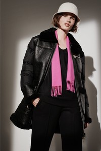 08-tomas-maier-resort-19.thumb.jpg.5bc7171e073fa17d8a0220900cc08965.jpg