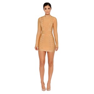 1196_caramel_edit4-web_1.jpg
