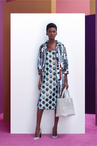 12-bottega-veneta-pre-fall-2018.thumb.jpg.5071e91d52602077fd2fd6c55aefac58.jpg