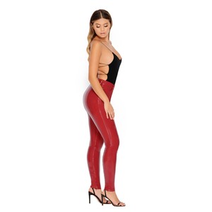 1339_red_edit3-web_1.jpg