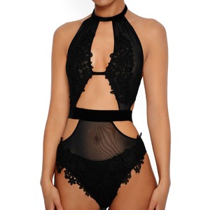 1434_black_edit5-web.jpg