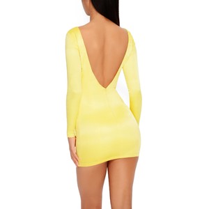 1450_yellow_edit9_1.jpg