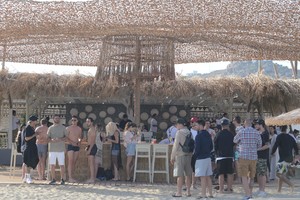    llo270518BZNimage10.jpg