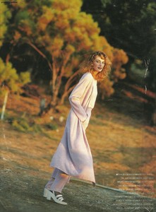 13 marie claire germany 1992 model liudmila isaeva photo robert.jpg