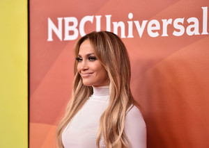 Jennifer+Lopez+NBCUniversal+Summer+Press+Day+N9FzIOiMR6ex.jpg