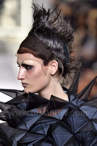 5aed63482753b_JunyaWatanabeSS2017PFW16.thumb.jpg.43c204e7d30d3476d59b4b859abec87b.jpg