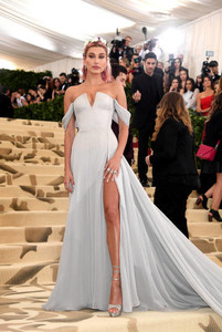 Hailey Baldwin attends Heavenly Bodies Fashion and The Catholic Imagination Costume Institute Gala at the Metropolitan Museum of Art on May 7, 2018 in New York City. 2.jpg