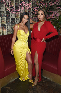 Kim+Kardashian+Business+Fashion+Celebrates+u5sADZShJe4x.jpg