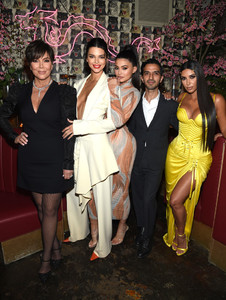 Kylie+Jenner+Business+Fashion+Celebrates+Special+zaEY6oX3jtOx.jpg