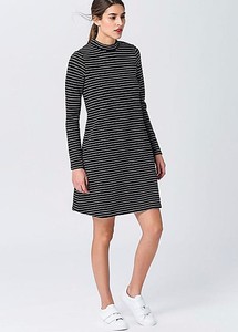 Jersey-Dress-by-Esprit~30576501FRSP_W02.jpg