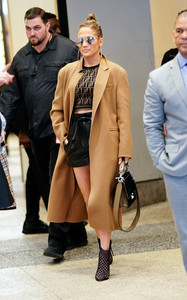      jlo100518BZNimage15.jpg