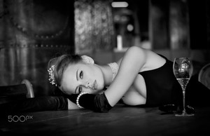 5af4cf8c20daa_AnastasiyaScheglova257089921byMarkusHuber--.thumb.jpg.adb3941923cfd4e82ad709f858469e7e.jpg