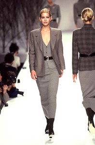 Ellen Tracy - Fall Winter 1996 - New York B.jpg