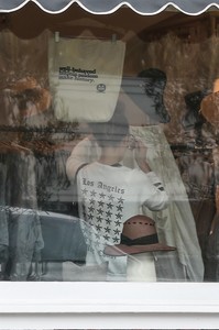      kbe120518BZNimage107.jpg