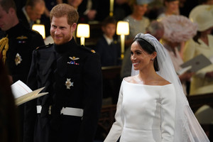 5b001d6eaa1f4_MeghanMarklePrinceHarryMarriesMsMeghan03kgcS2AUiAx.thumb.jpg.786856a268aa84ffe0a7cfb68a9900e6.jpg