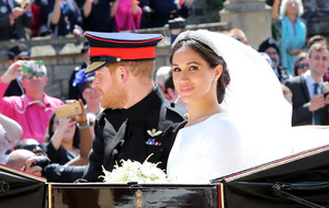 5b001d7b4d173_MeghanMarklePrinceHarryMarriesMsMeghanC2lk3UZkNLEx.thumb.jpg.b14e071c366a1a4b0f409b97eb357907.jpg