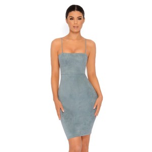 996_teal_edit5_cut_1.jpg