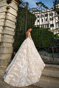 Azalia1-889x1333.jpg
